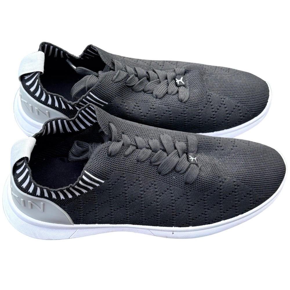 Danskin Sneakers Womens Grey Knit Athletic Slip On Walking Shoes Minimalist 10